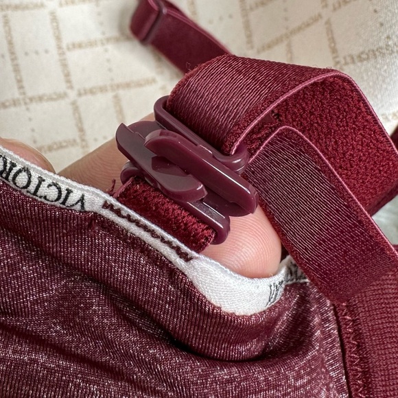 Victoria’s Secret Women’s Uplift Semi Demi Bra Size 34D - Picture 6 of 7